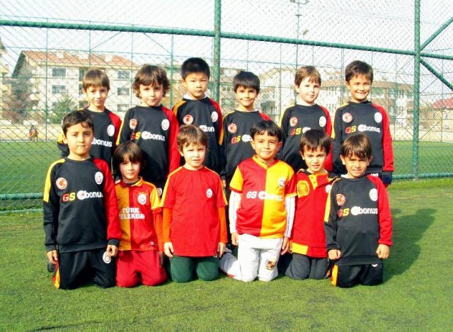 Lowen Geboren in 2005-2006-19